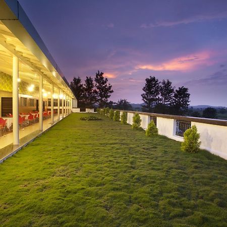 Gp Hotels And Resorts Nashik Dış mekan fotoğraf
